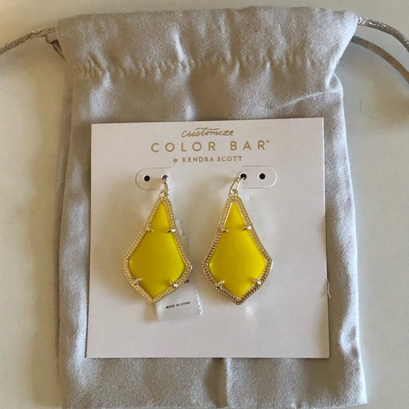 Kendra Scott Jewelry - Kendra Scott Yellow Alex Earrings